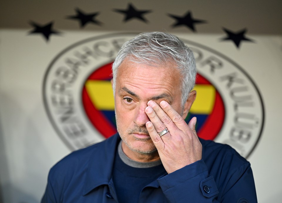 Ruben Amorim maç sonu çıldırdı, Jose Mourinho sesleri yükseldi: "Tazminatsız gitmeye hazırım" - 1