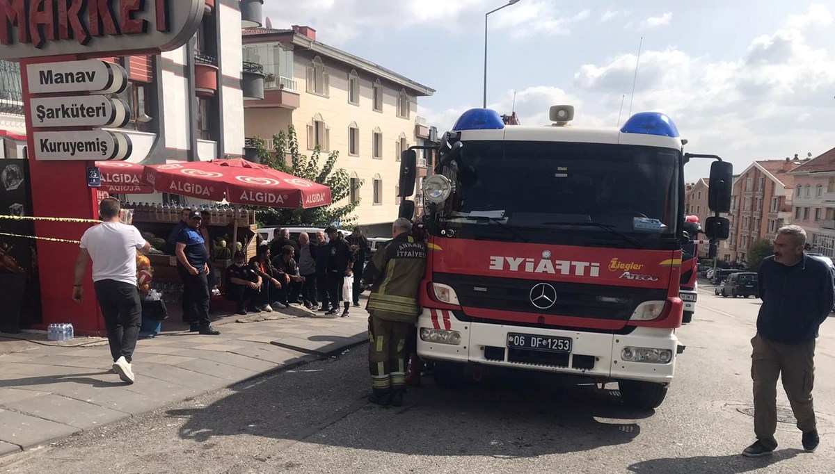 Ankara’daki yangında 1 itfaiye eri yaşamını yitirdi Ankara’daki yangında 1 itfaiye eri yaşamını yitirdi