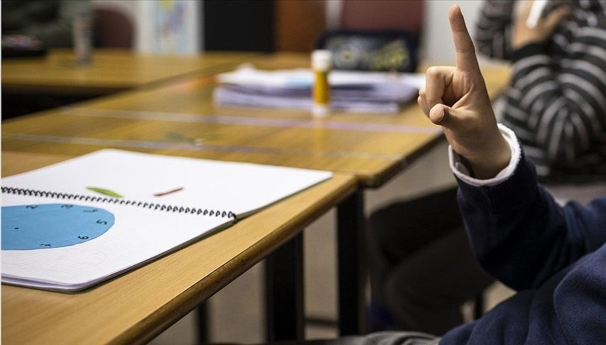 MEB özel eğitim öğrencileri için fen bilimleri kitap seti hazırladı MEB özel eğitim öğrencileri için fen bilimleri kitap seti hazırladı