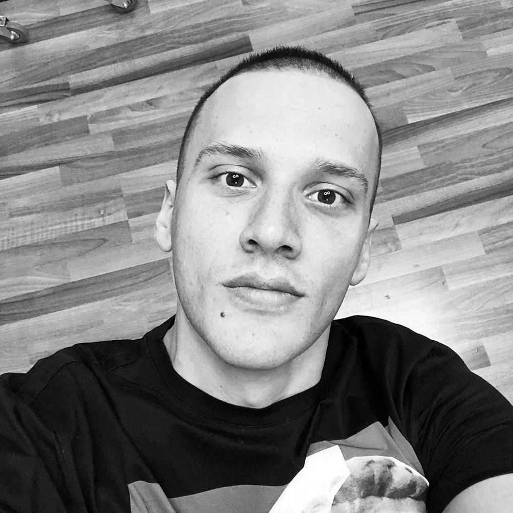 Reynmen imaj değiştirdi (Ünlülerin değişimi) 234 hyvwMMm 2kKrLtsj1lNeAA