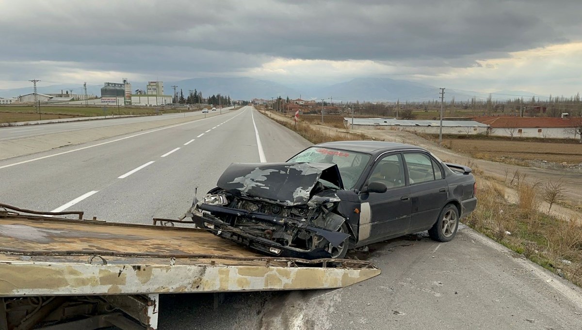 Otomobil ile tanker çarpıştı: 10 aylık bebek hayatını kaybetti