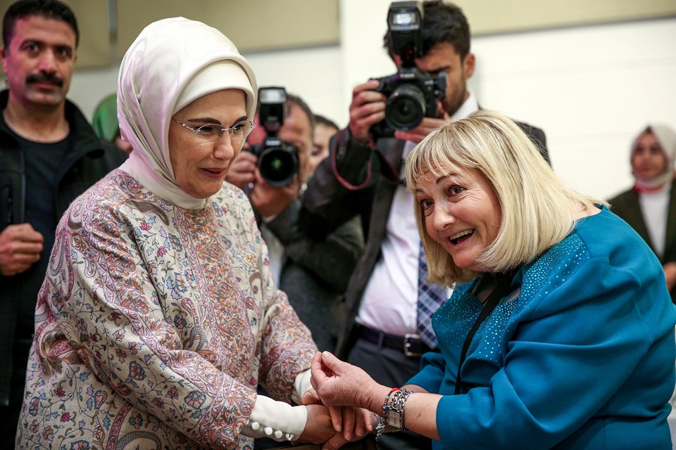 Emine Erdoğan, Darülaceze sakinleriyle iftarda buluştu - 1