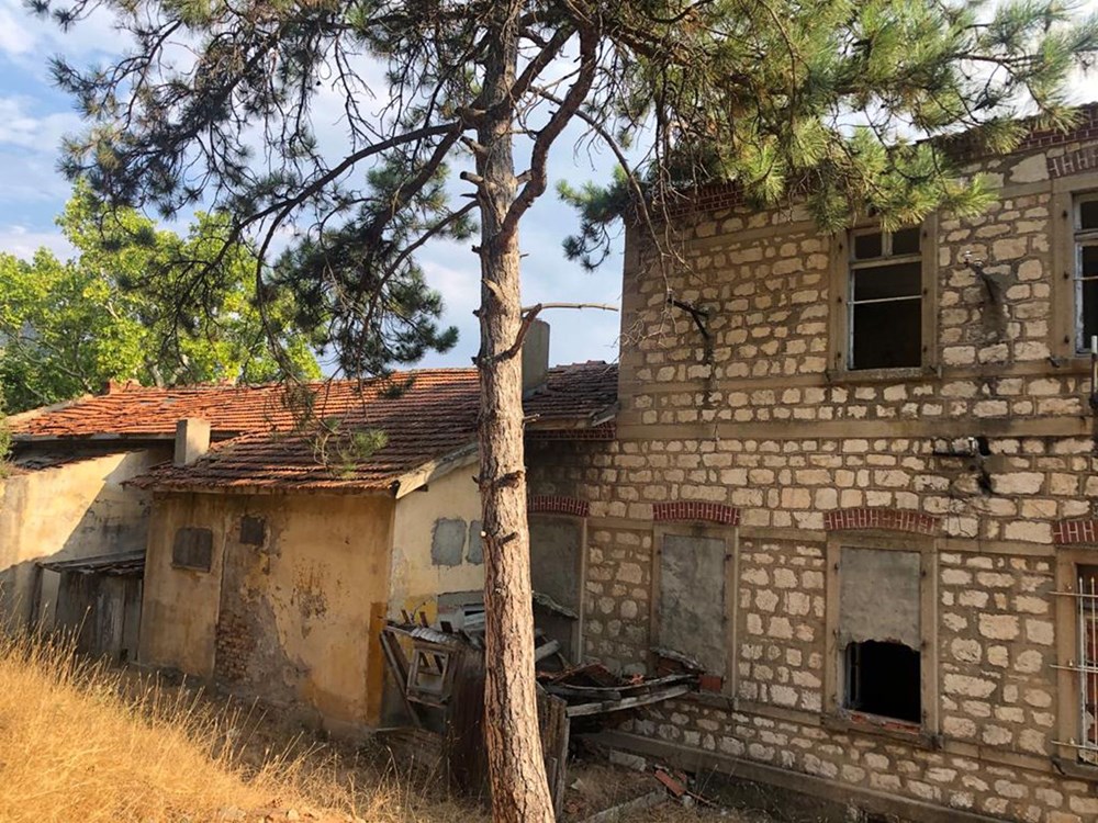 Kurtuluş Savaşı'nın sembollerinden Eğirdir Tren Garı restorasyon bekliyor - 2