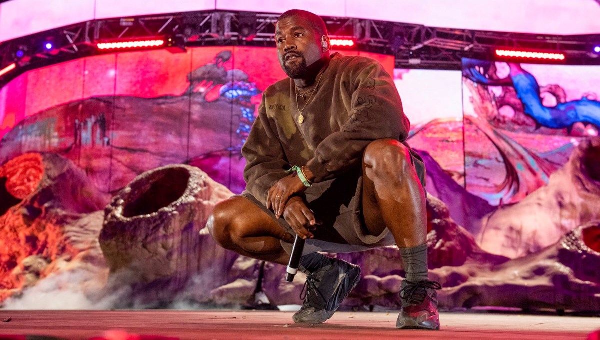 Müzik platformlarını boykot eden Kanye West, kendi platformundan 2,2 milyon dolar kazandı
