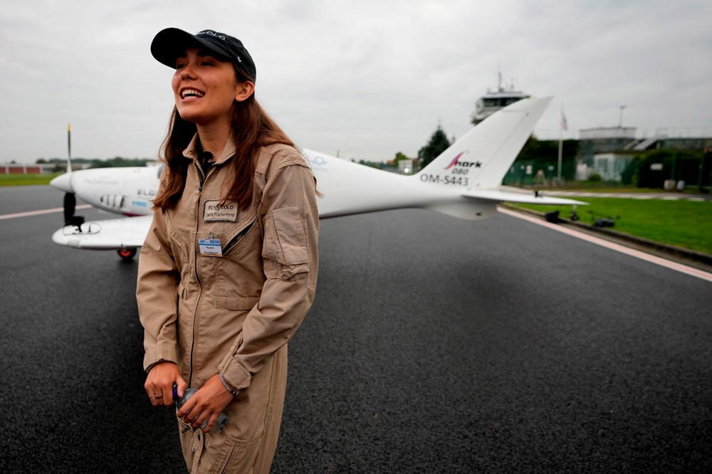 Dünyayı tek başına dolaşan en genç kadın pilot iki rekor kırdı: Kız çocuklarına örnek olmak istiyorum - 3