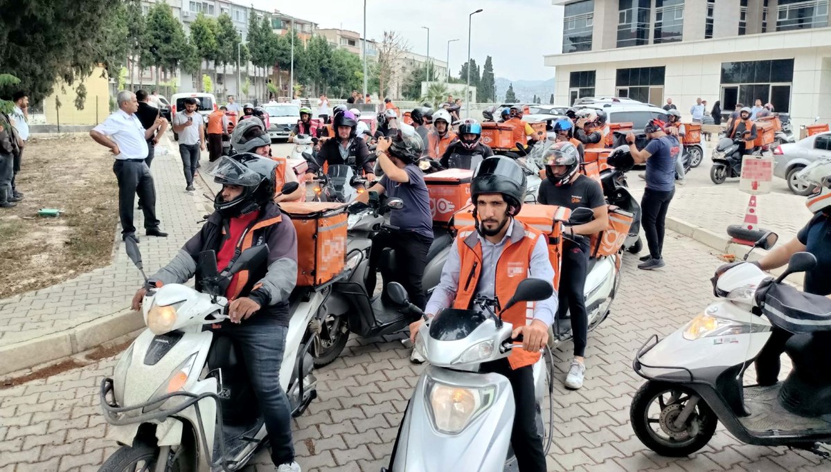 Motosiklet kazasında ölen Zeynel’i motokurye arkadaşları uğurladı