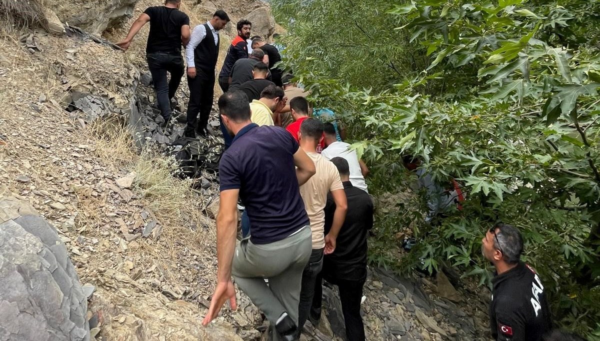 22 yaşındaki genç girdiği derede boğuldu 22 yaşındaki genç girdiği derede boğuldu