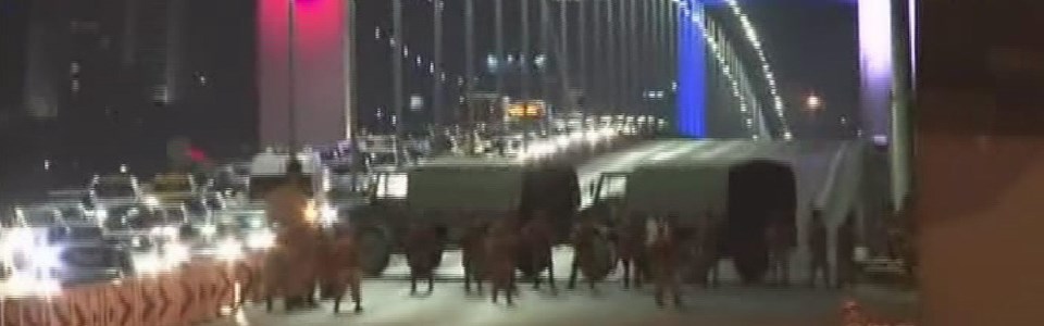 Boğaziçi ve Fatih Sultan Mehmet köprüleri trafiğe kapatıldı - 1