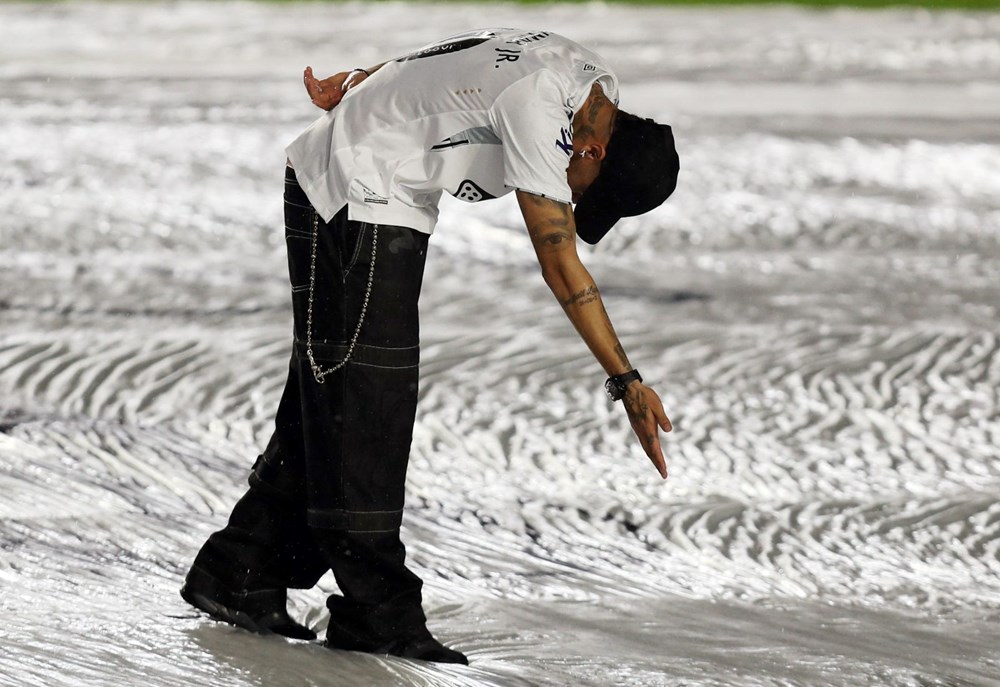 Yıldız futbolcu Neymar her şeyin başladığı yerde: "Prens geri döndü!" - 11