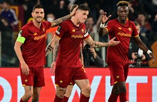 UEFA Avrupa Ligi'nde yarı finalistler belli oldu | NTV