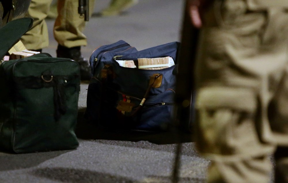 Brezilya'da savaş gibi banka soygunu: 30 kişi geldiler - 6