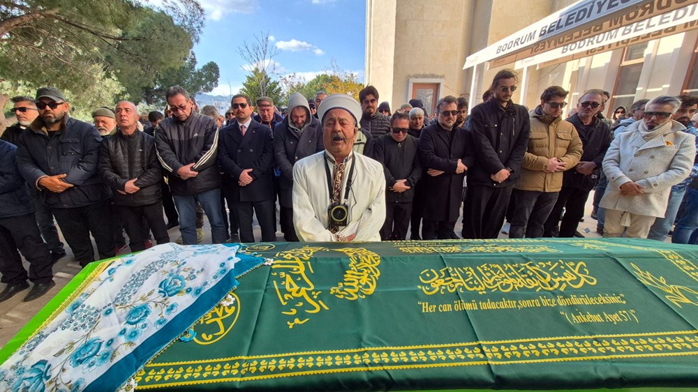 Tanyeli'nin Son Dileği Gerçekleşti: Bodrum'da Ebedi İstirahatgahına Kavuştu 77 i55neFE4UUGcebQEEa1abA