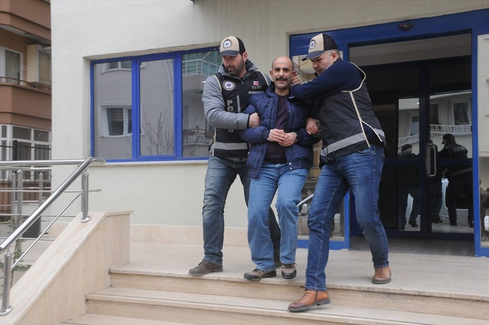 FETÖ'den aranan hakim Mehmet Ekinci yakalandı - 1