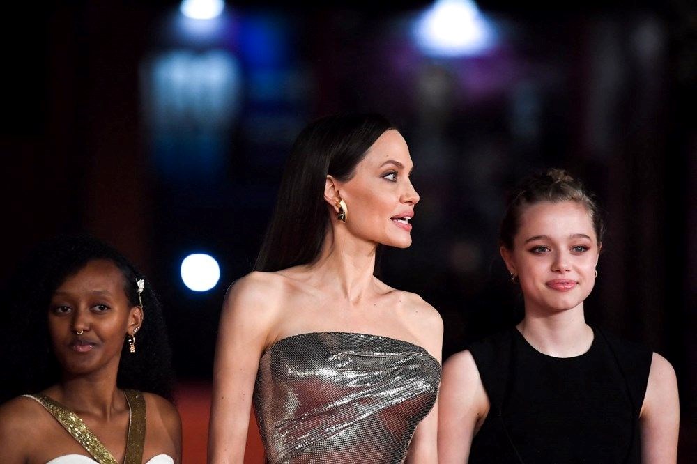 Angelina Jolie'nin yeni dövmesinin çok özel bir anlamı var - 1