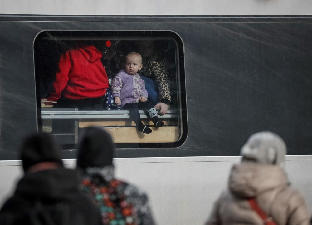 Ukrayna'da vatandaşlar çatışma bölgelerinden tahliye ediliyor - 9