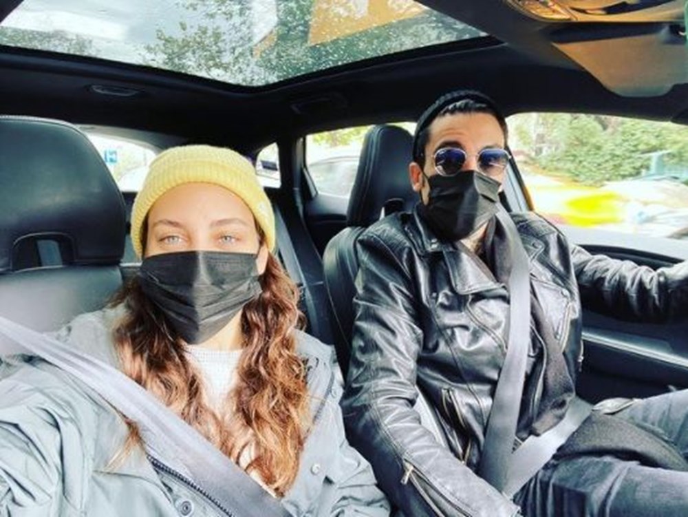 Öykü Karayel ve Can Bonomo doğacak bebeklerinin adını Öykü Karayel ve Can Bonomo doğacak bebeklerinin adını