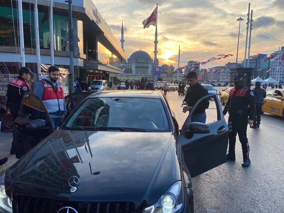 İstanbul'da asayiş uygulaması: 700 gözaltı - 1