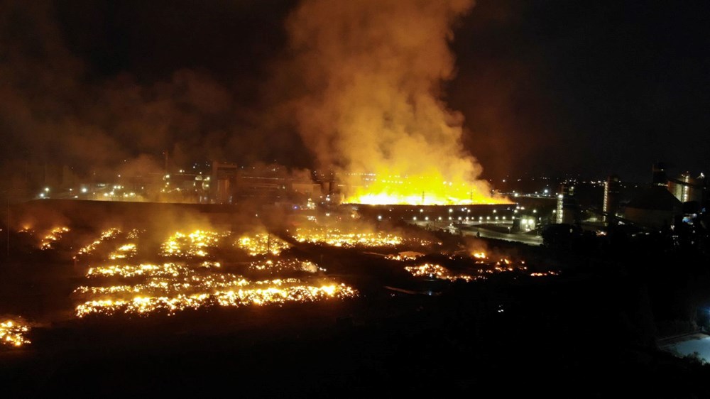 Söke kağıt fabrikasında yangın: 4 gündür söndürülemiyor - 13