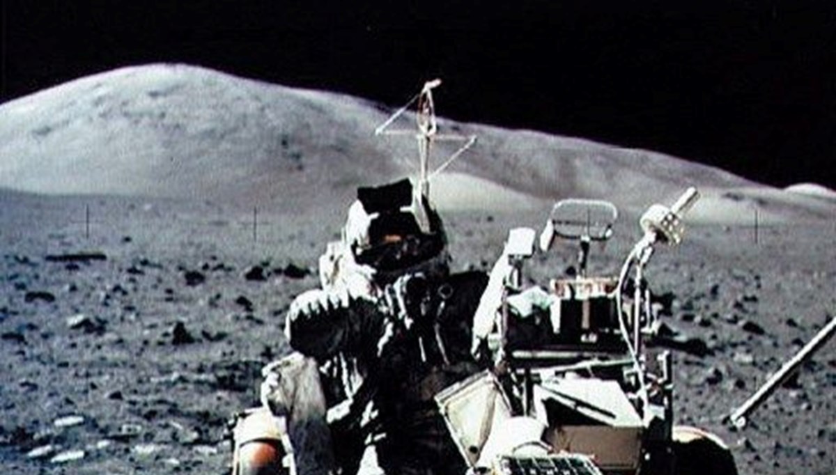 NASA'nın Ay yüzeyinde terk ettiği uzay aracı depreme yol açabilir NASA'nın Ay yüzeyinde terk ettiği uzay aracı depreme yol açabilir