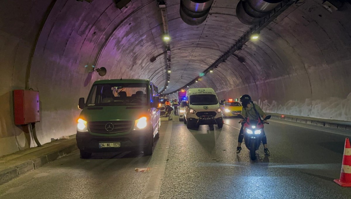 Üsküdar'da motorsiklet devrildi: Sürüklenen sürücü hayatını kaybetti