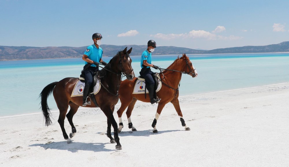 Salda Gölü, atlı jandarmaya emanet - 8