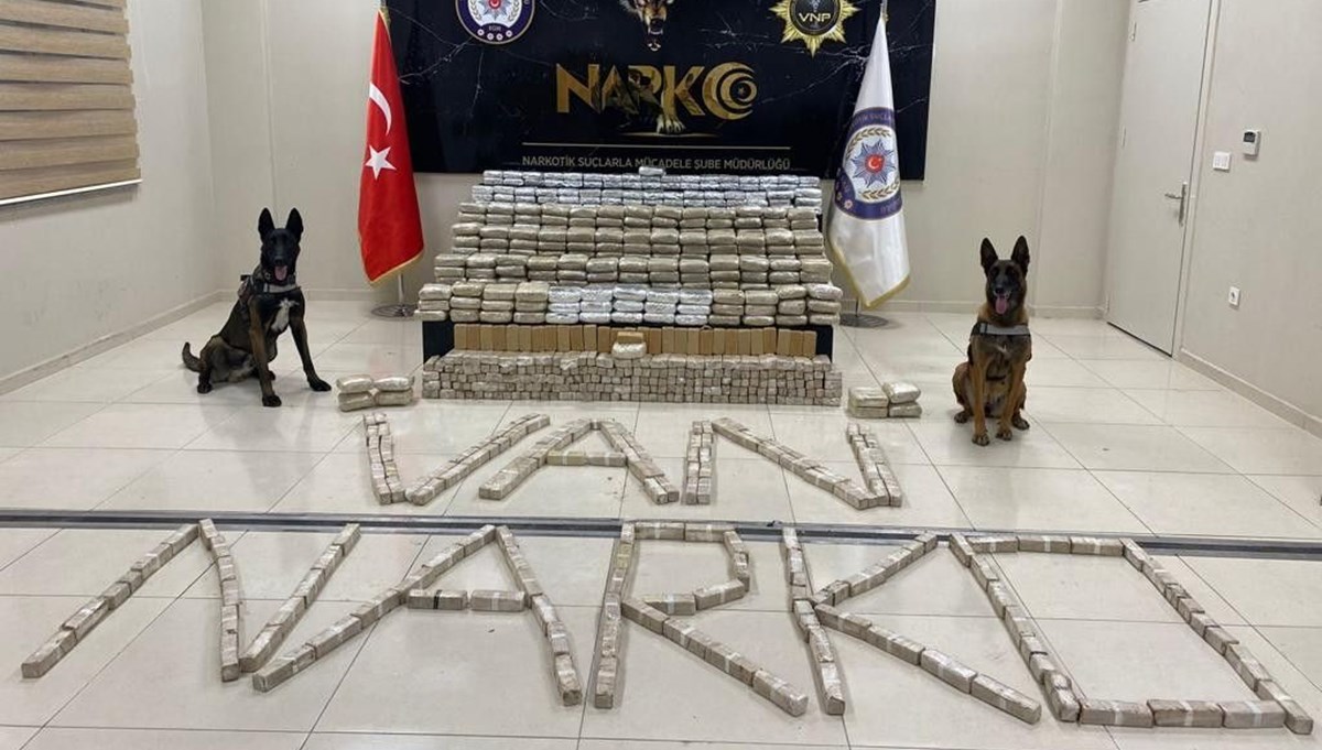 Van'da 479 kilo 400 gram uyuşturucu ele geçirildi