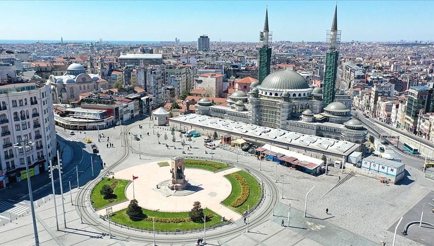 İBB'den Beyoğlu'nda yol ve çevre düzenlemesi