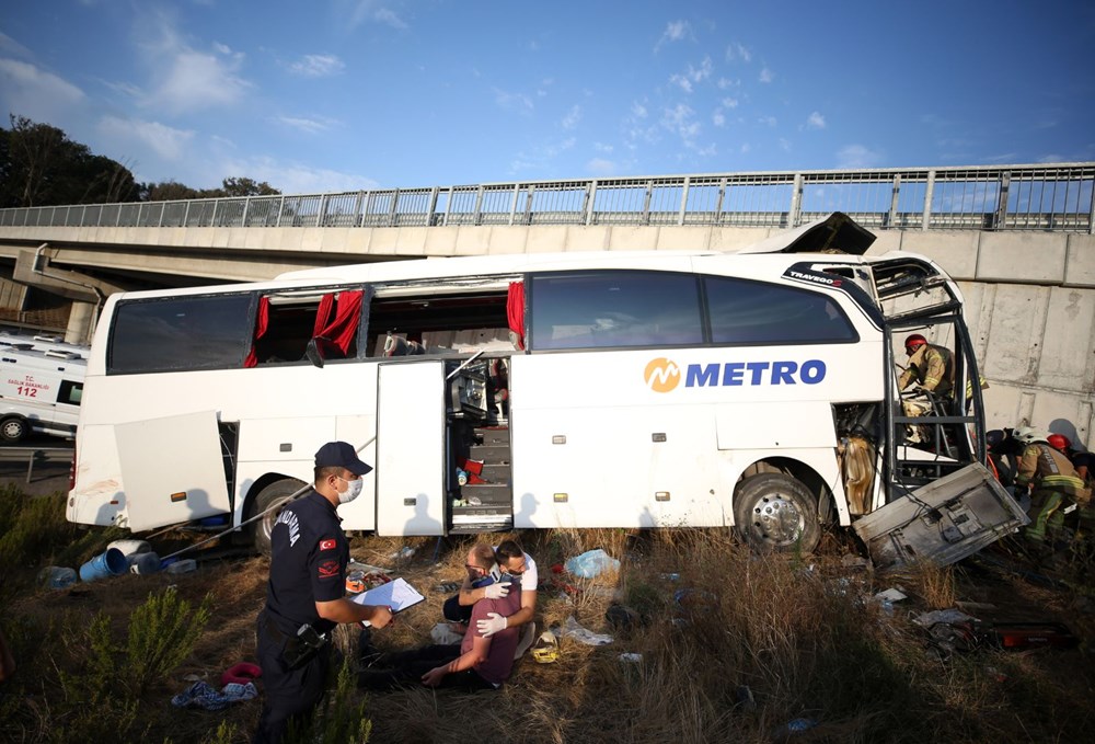 Kuzey Marmara Otoyolu'nda otobüs yoldan çıktı: 5 ölü, 25 yaralı - 3