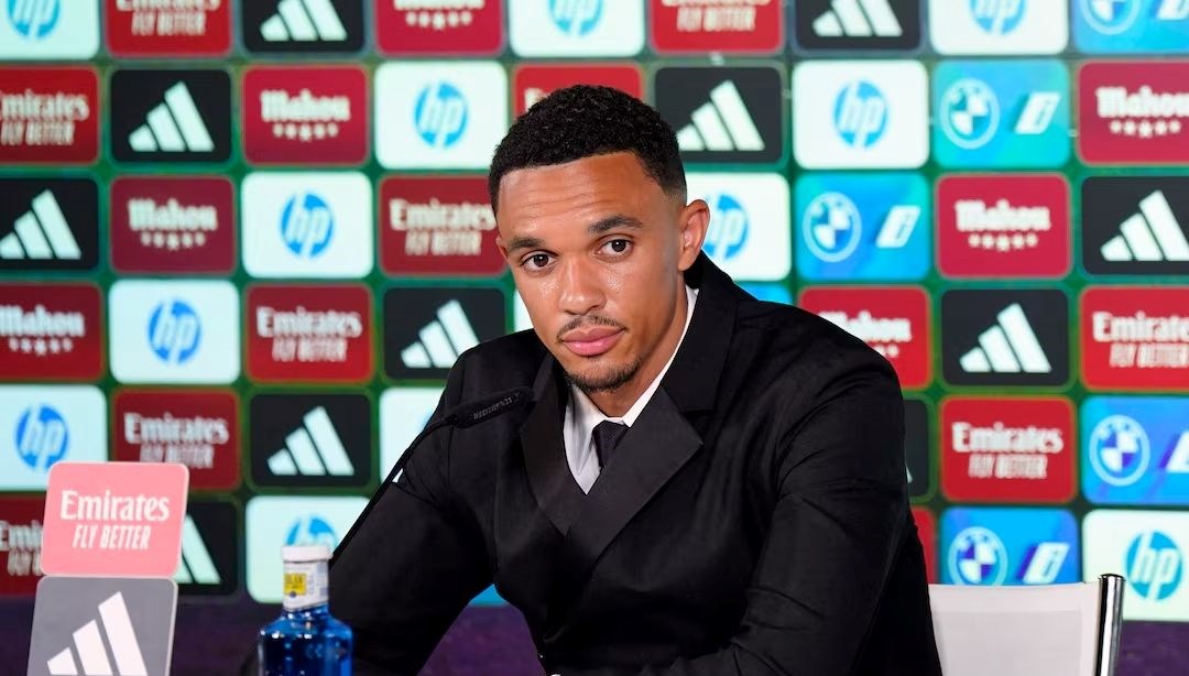 Alexander-Arnold'dan duygusal sözler: "Kimse Liverpool sevgimi benden alamaz"