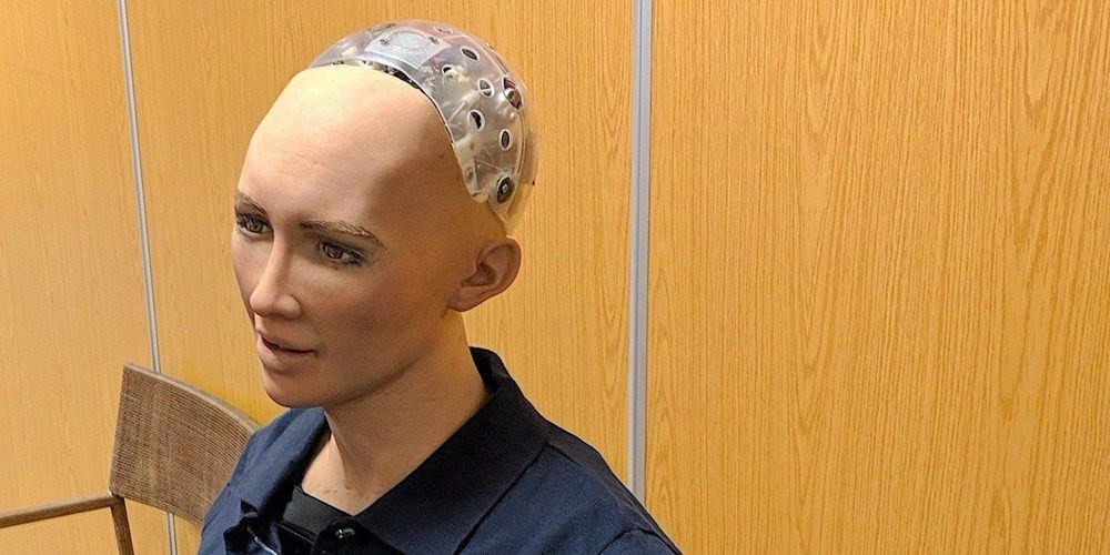 Humanoid robot Sophia wants to become a mother - 3