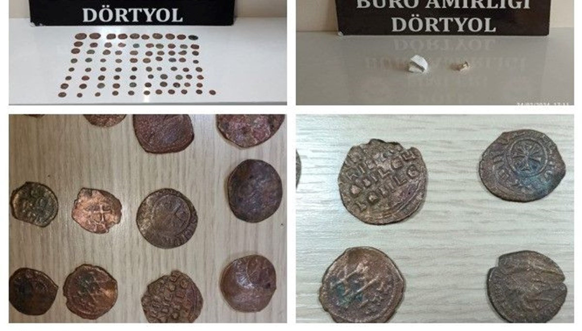 Hatay'da 81 adet sikke ele geçirildi Hatay'da 81 adet sikke ele geçirildi
