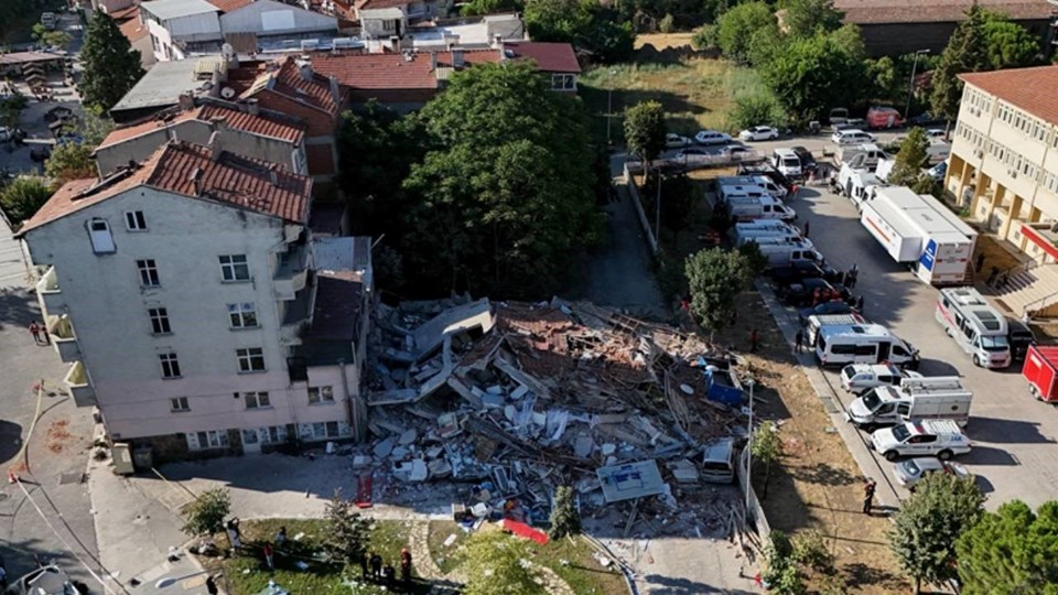 Sındırgı depremi: Artçı sarsıntıların sayısı 8 bini geçti - 1