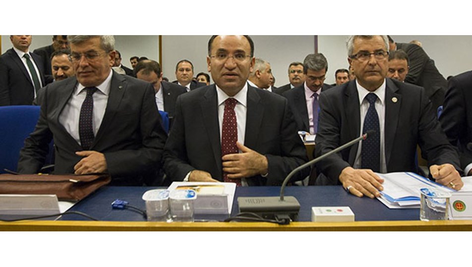 Türkiye'de tutuklu 16 IŞİD'ci var
