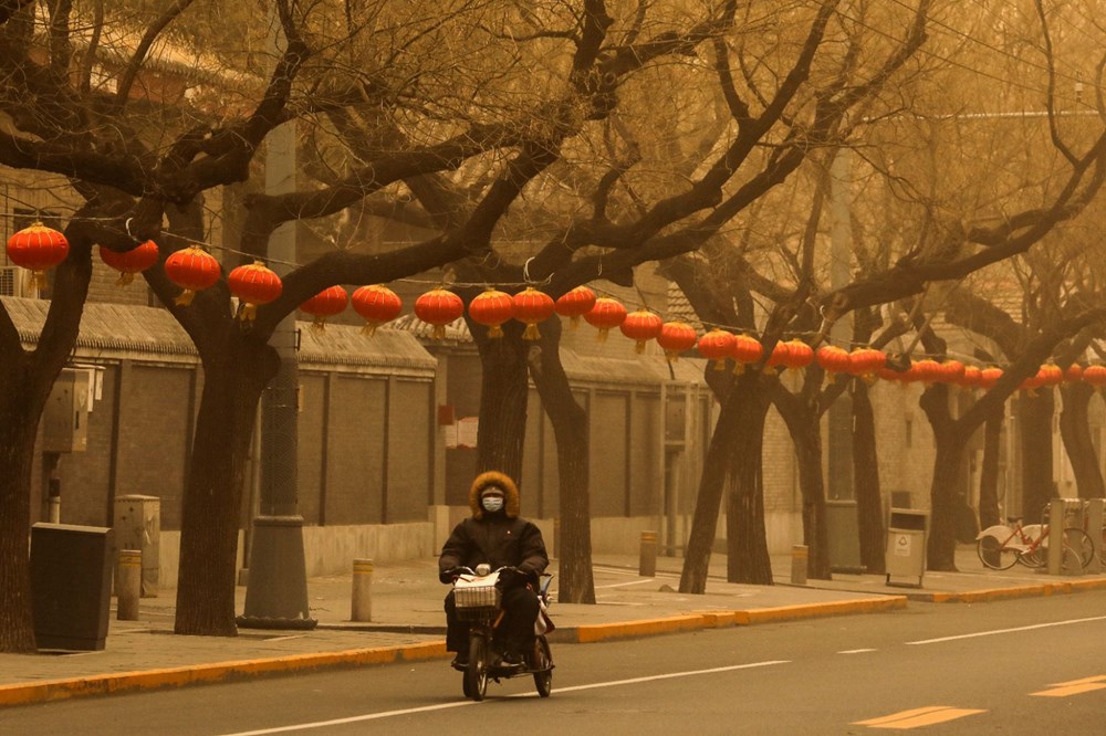 Çin’in başkenti Pekin’de son 10 yılın en büyük kum fırtınası - 10