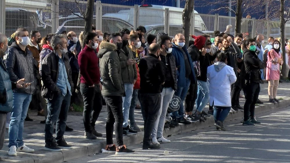 İstanbul'da 8 katlı işyerinde korkutan yangın - 5