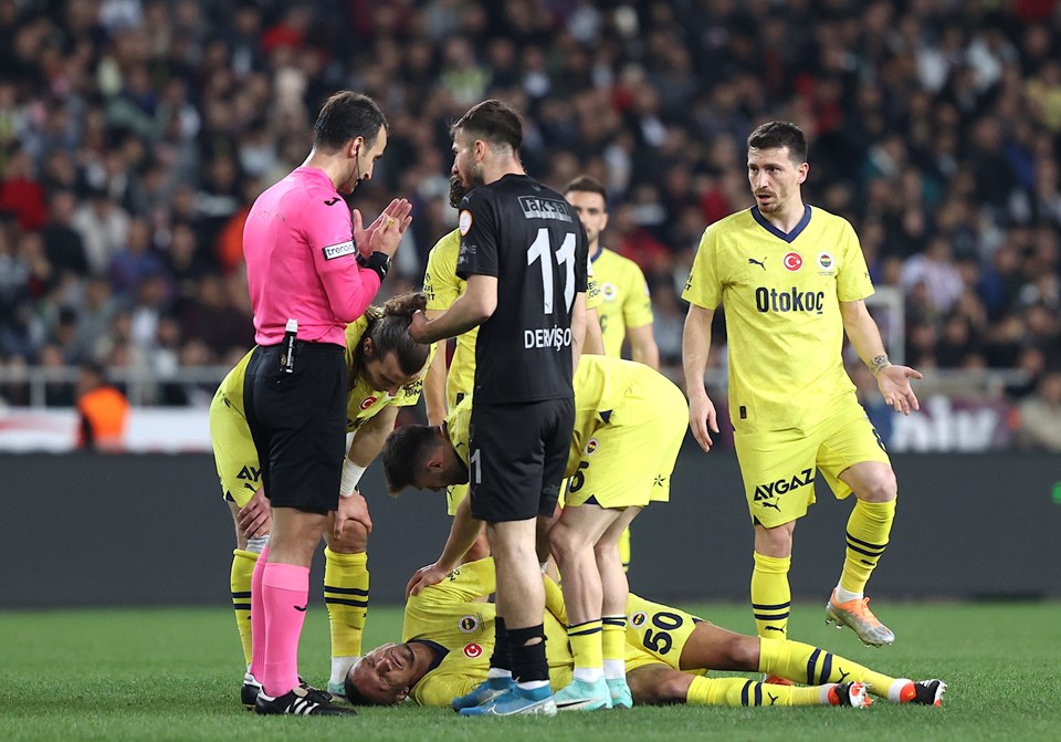 Şampiyonluk yarışı veren Fenerbahçe, Hatayspor'u 2 golle geçti - 3