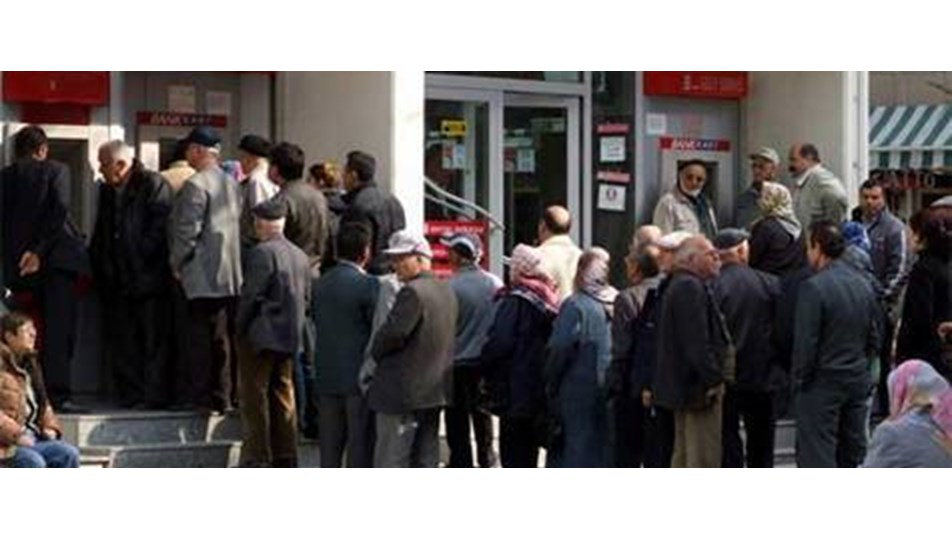 Çifte emekliliğe yargı vetosu