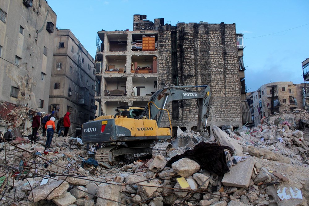 Kahramanmaraş depremlerinin vurduğu Suriye'de son durum: Bin 559 ölü, binlerce yaralı - 5