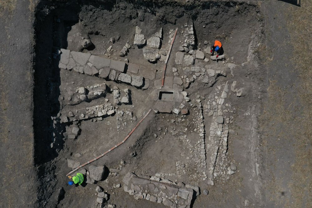 Bandırma'da 2 bin 500 yıllık su şebekesi bulundu - 5