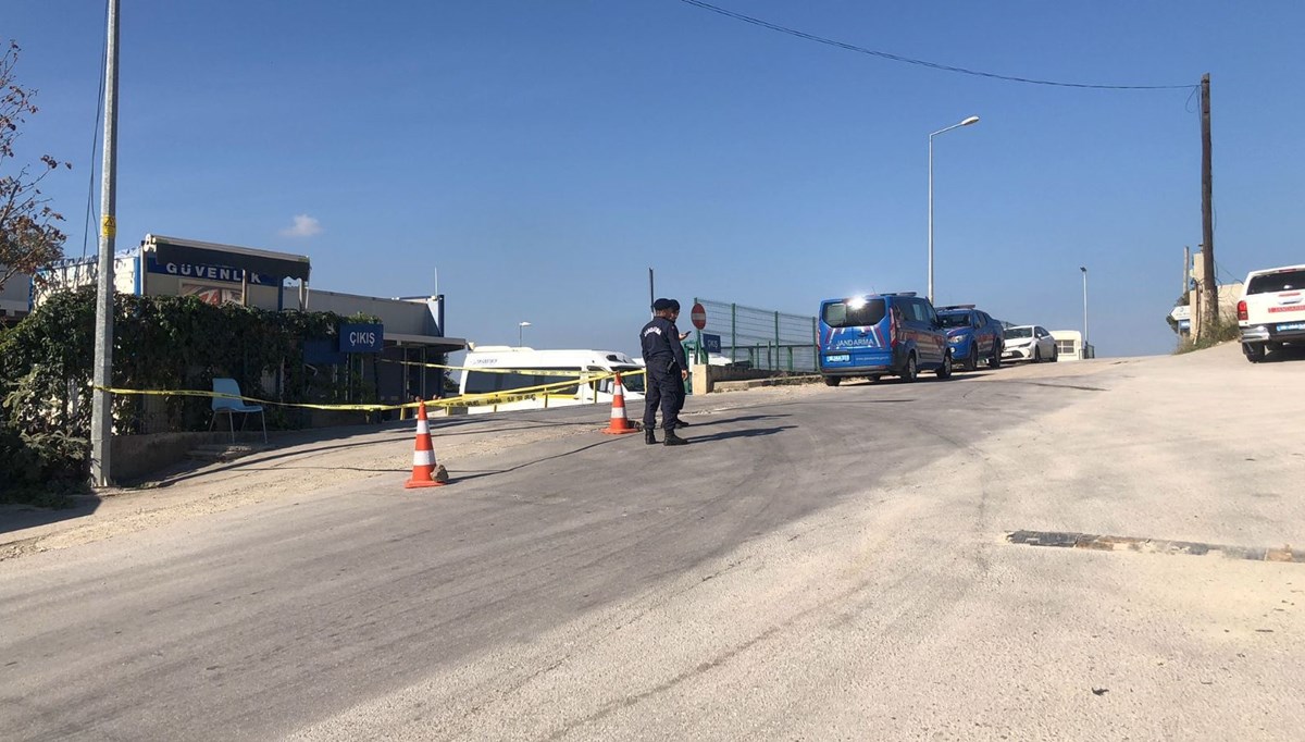 Cezaevinden izinli çıkan hükümlü silahlı saldırıda yaralandı Cezaevinden izinli çıkan hükümlü silahlı saldırıda yaralandı