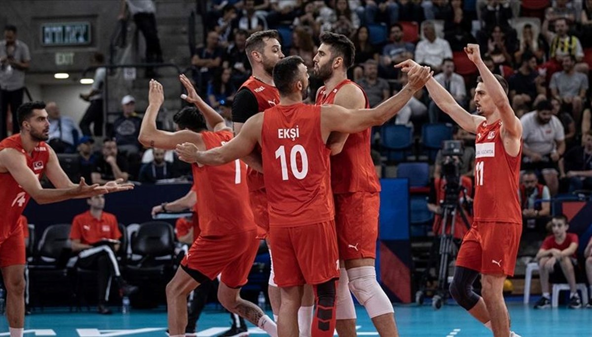 Türkiye-Sırbistan voleybol maçı ne zaman? Filenin Efeleri sahaya çıkıyor