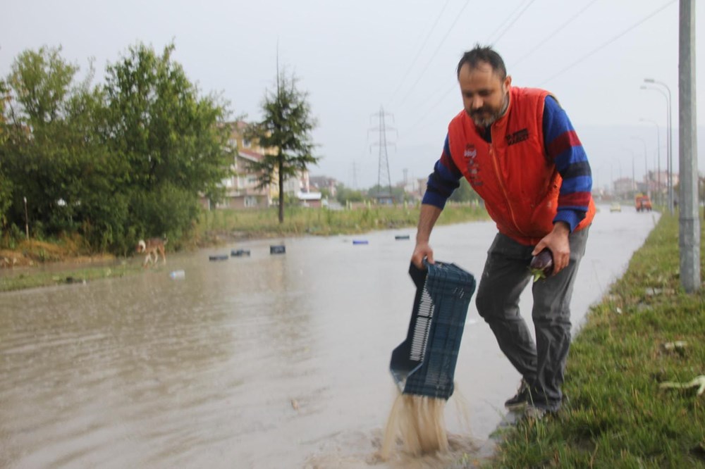 Kütahya Domaniç'i dolu ve sel vurdu - 3
