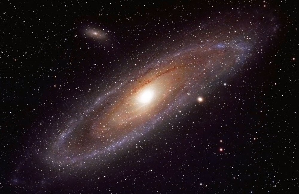 NASA, Andromeda galaksisinin etrafındaki devasa haleyi ilk kez haritalandırdı - 1