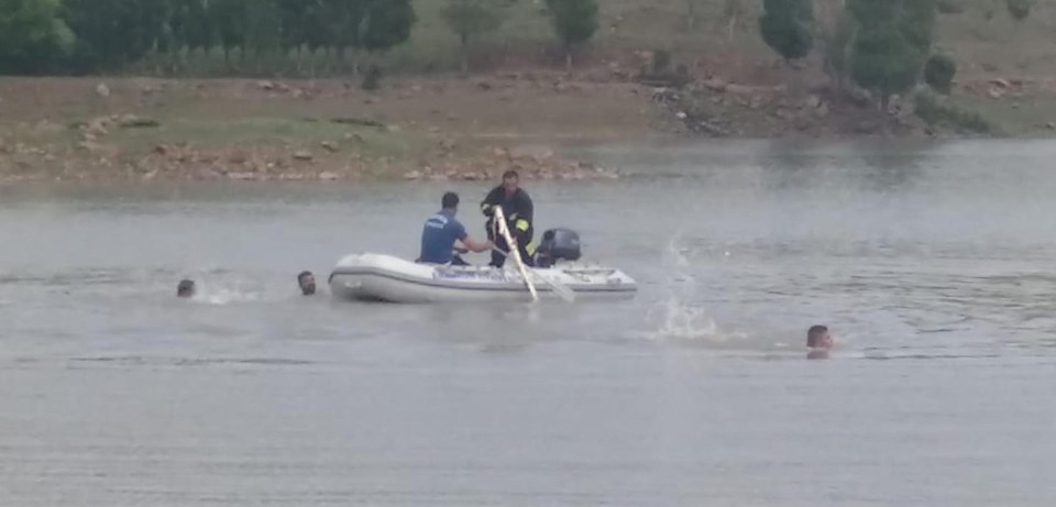 Erzurum'da göle giren 2 lise öğrencisi boğuldu - 1