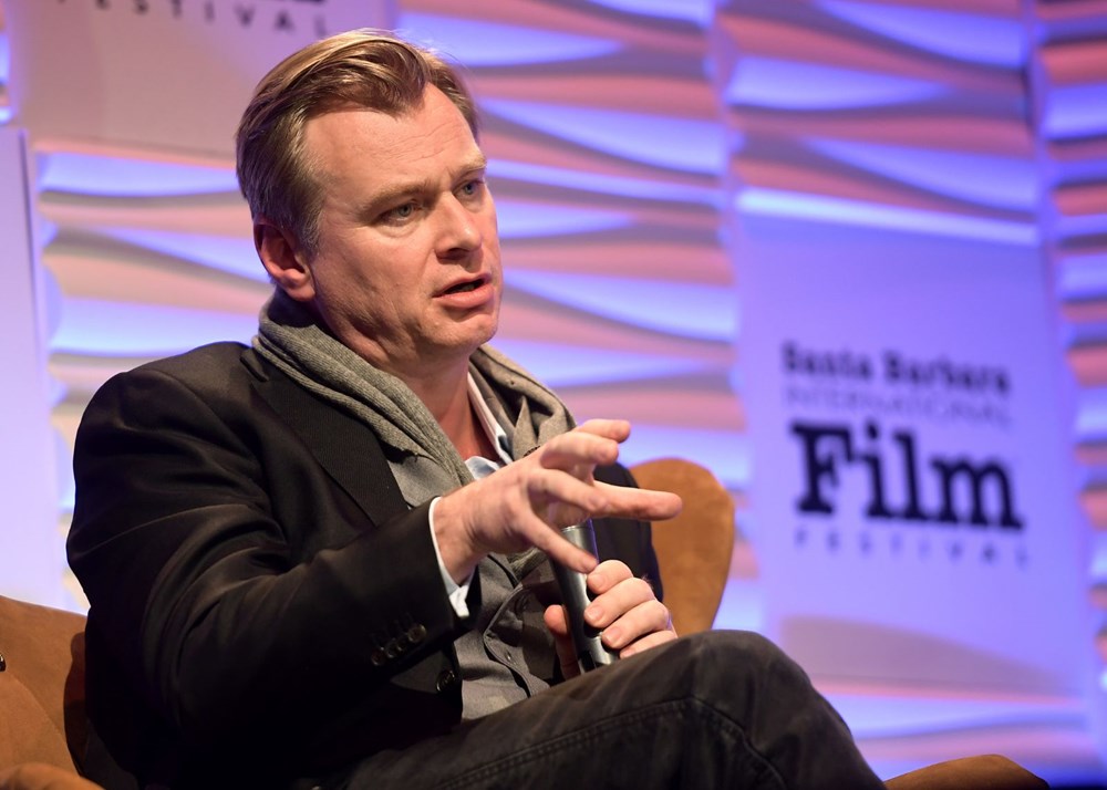 Anne Hathaway: Christopher Nolan sette sandalye ve telefona izin vermiyor - 4