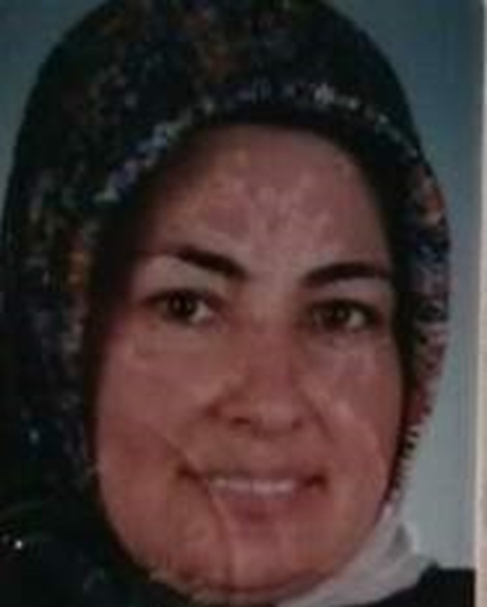 Ümraniye'de hafriyat kamyonunun çarptığı kadın hayatını kaybetti - 1