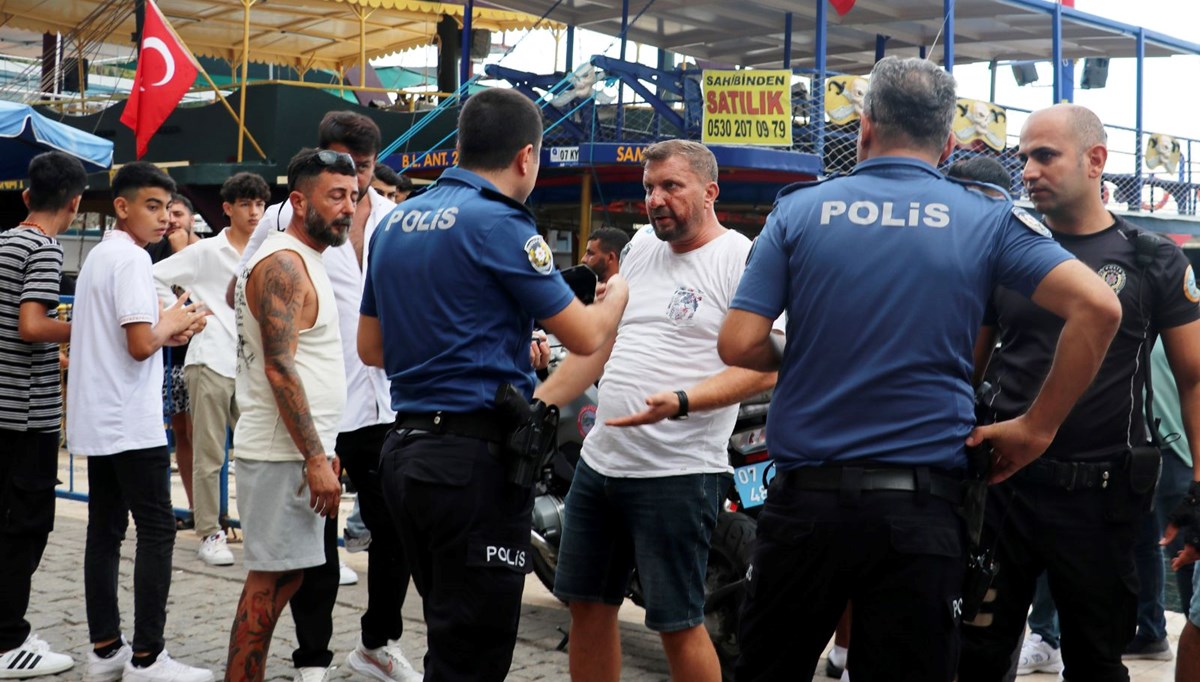 Antalya’da tekneye pala, bıçak ve sopalarla baskın: 4 yaralı