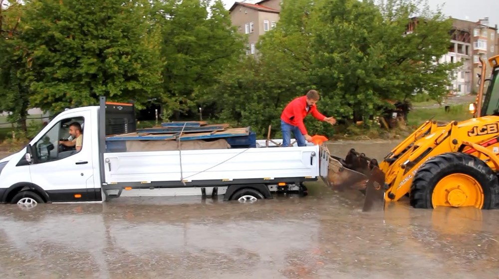 Kütahya Domaniç'i dolu ve sel vurdu - 5