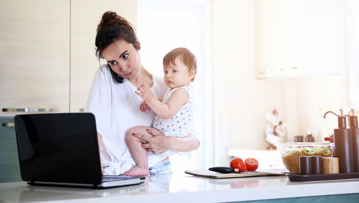 Çalışan anneye bakıcı desteği artıyor: Kimler başvurabilir?tür