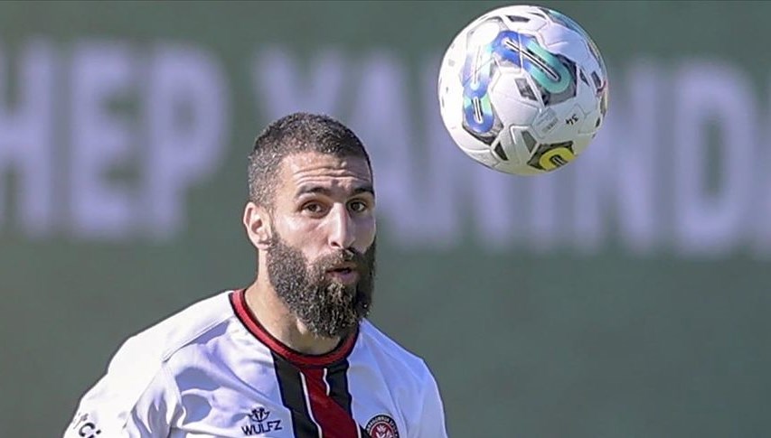 Bir dönem Süper Lig'de forma giyen Jimmy Durmaz 3. Lig'de